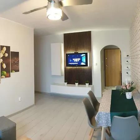 2+2 Apartment